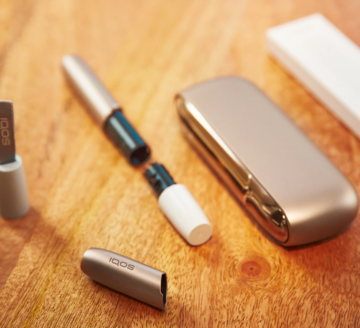 close-up shot on iqos duo kit in box
